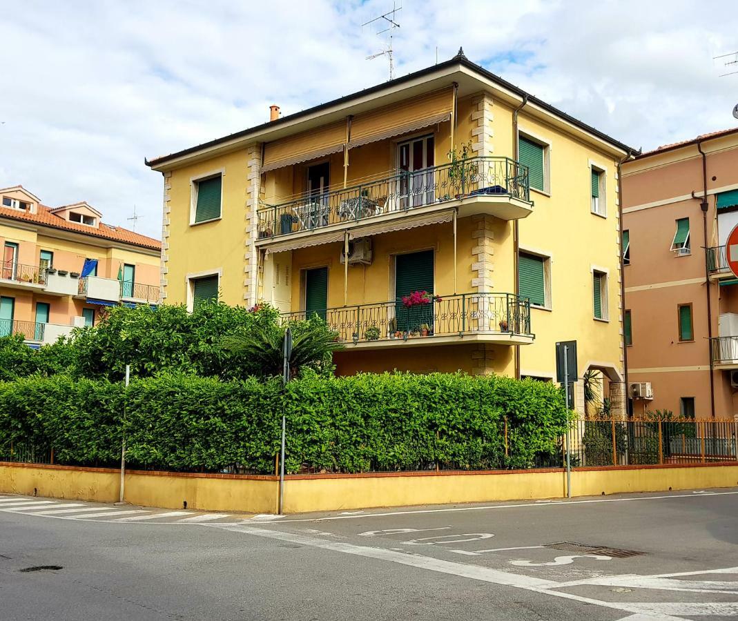 Ca Du Ginetto B & B Borgio Verezzi Dış mekan fotoğraf